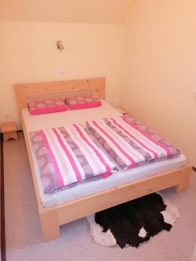 Apartmaji Korosec Na Koprivniku Lägenhet Koprivnik v Bohinju Exteriör bild